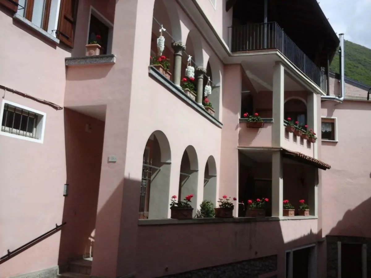 Casa Zia Adry contacts